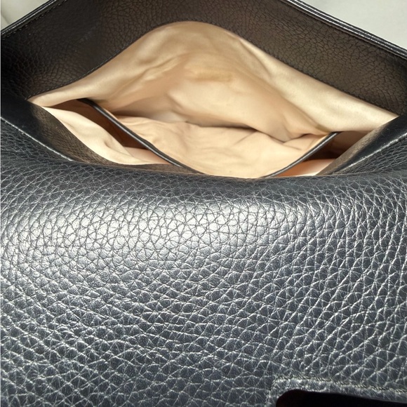 Tod's Black Leather Shoulder Bag - Picture 12 of 16